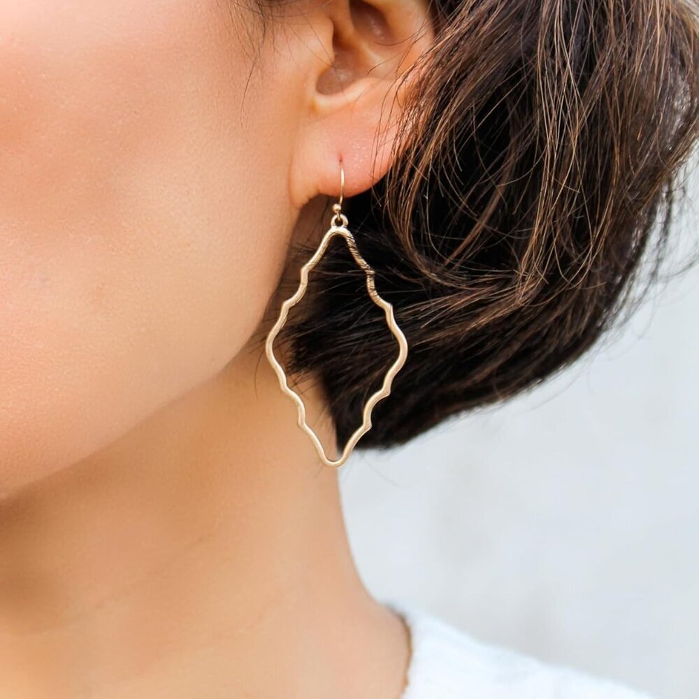 Lightweight Simple Basic Geometric Dangle Drop Ea… - image 6